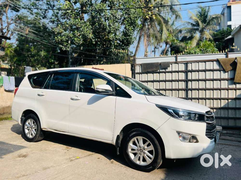 Innova Crysta 2.4 G For Sale