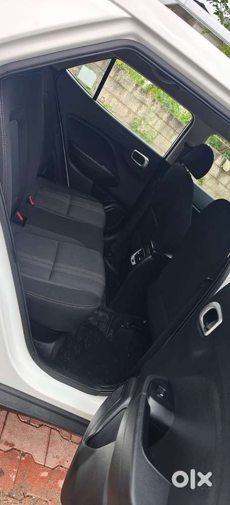 Hyundai Venue 1.2 S Plus, 2021, Petrol