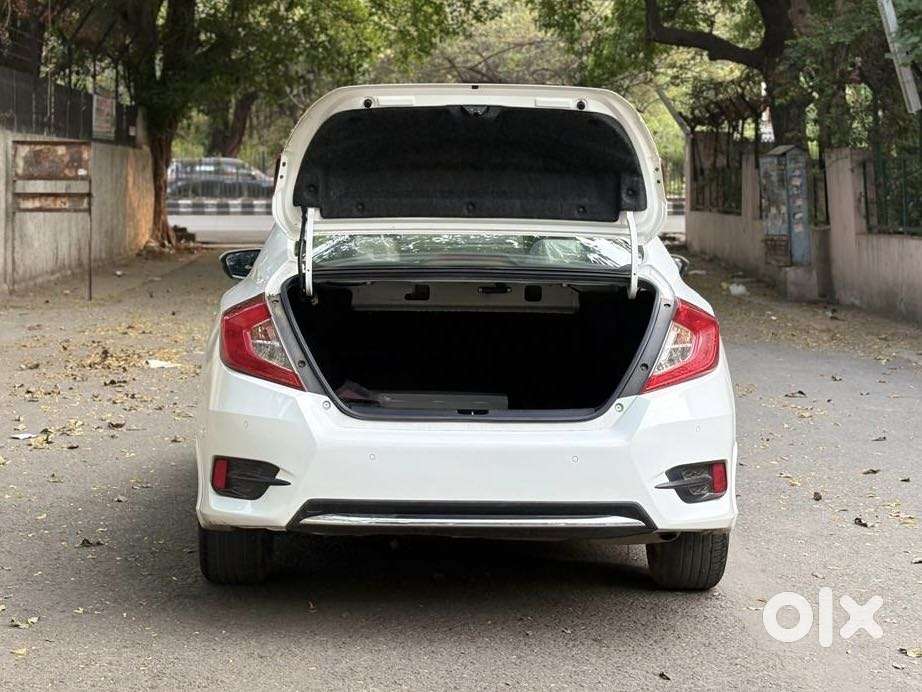 Honda Civic 1.8 V At, 2019, Petrol