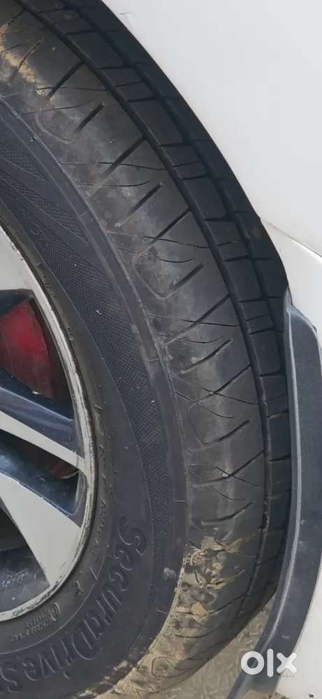 Toyota Innova Crysta 2018 Diesel 98000 Km Driven