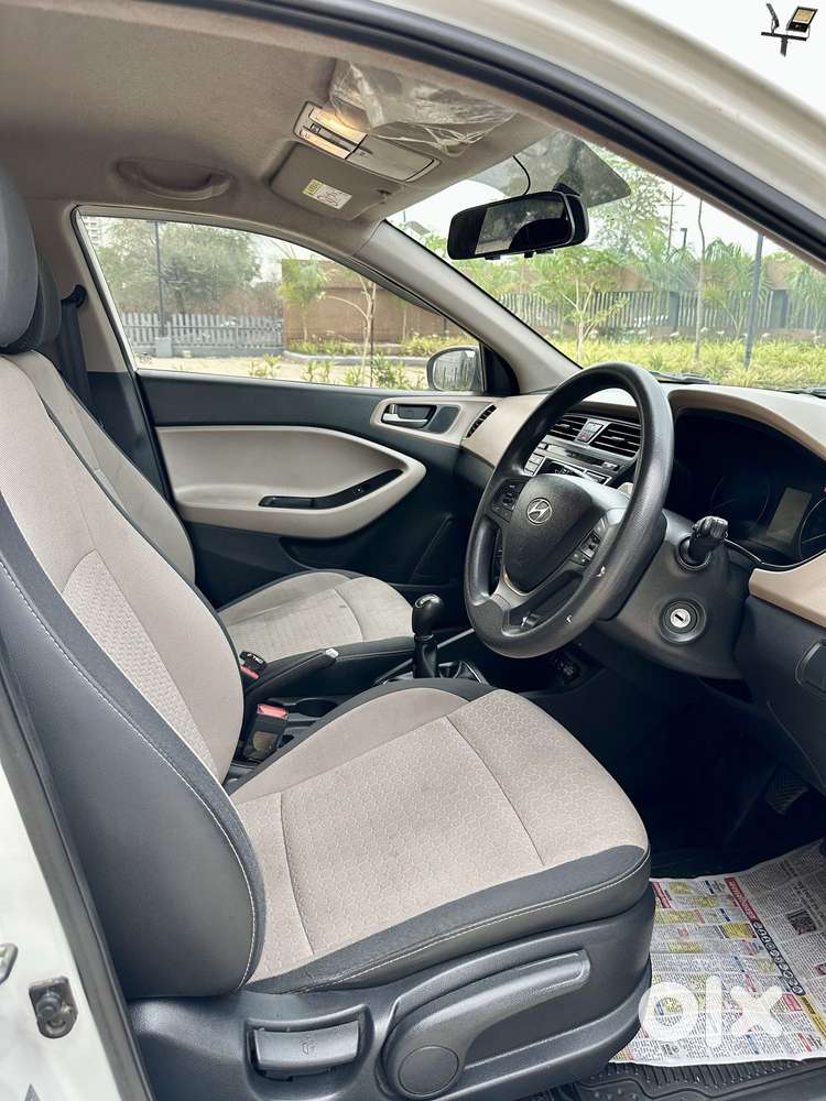 Hyundai I20 Petrol Spotz, 2017, Petrol