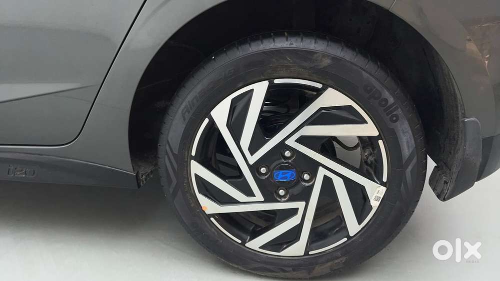Hyundai New I20 1.2 Asta (o) Ivt, 2024, Petrol