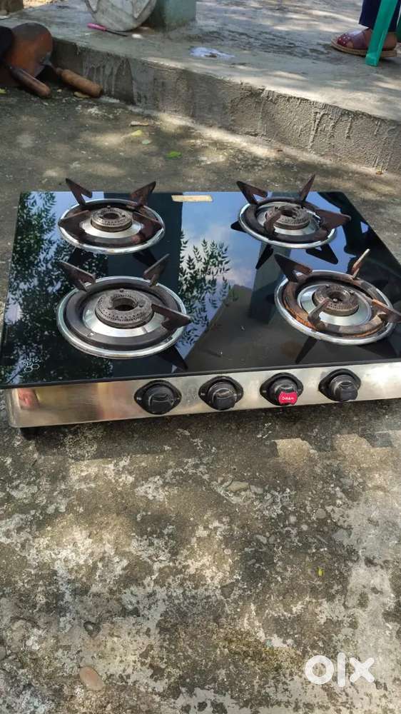 Ok condition gas chula 4 burner