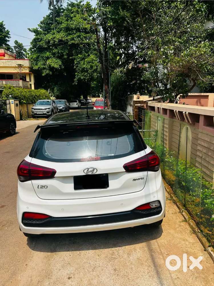 Hyundai I20 2020 Sportz Top Model Petrol Good Condition