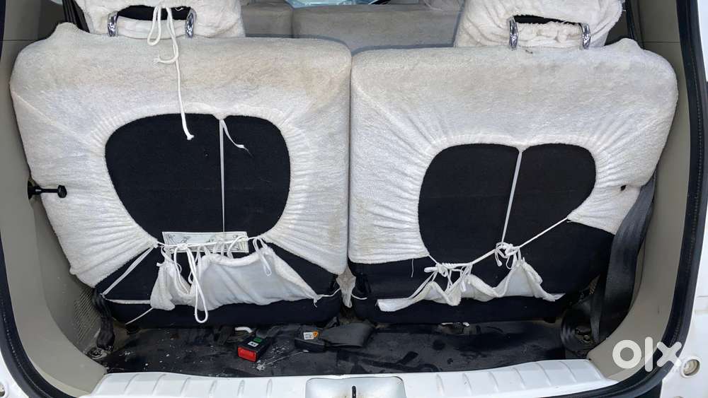 Renault Triber Rxz, 2024, Petrol