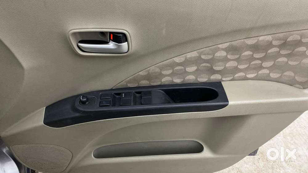 Maruti Suzuki Celerio 2014-2017 Zxi At, 2017, Petrol