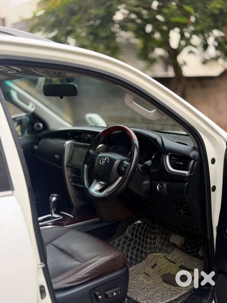 Toyota Fortuner 4x2 At Trd Sportivo, 2017, Diesel