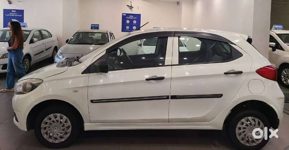 Tata Tiago 1.2 Revotron Xm, 2018, Petrol