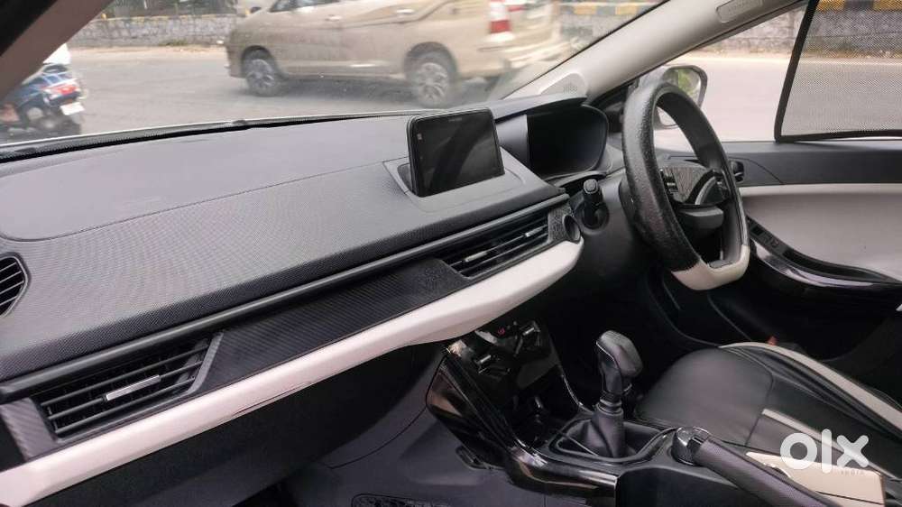 Tata Nexon, 2024, Petrol