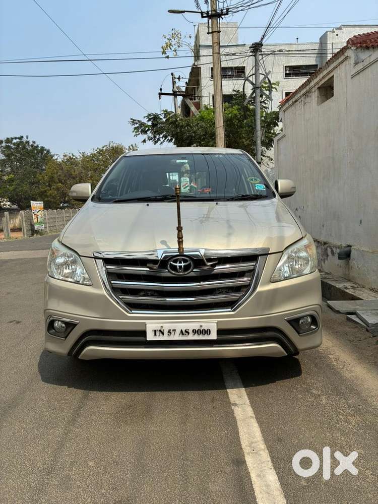 Toyota Innova 2.5 Z Diesel 7 Seater Bs Iv, 2015, Diesel