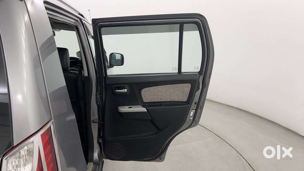 Maruti Suzuki Wagon R Vxi, 2015, Petrol