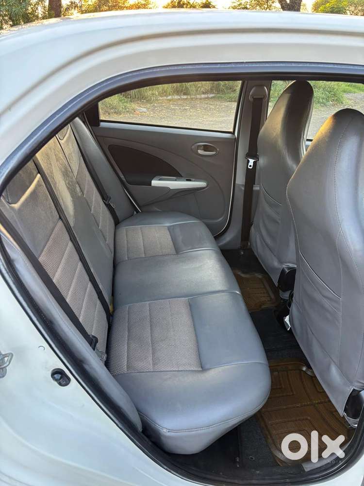 Toyota Etios Vx Xclusive, 2011, Petrol