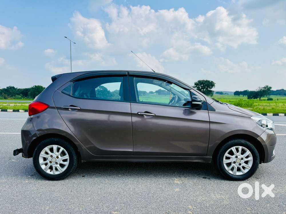 Tata Tiago Top Model