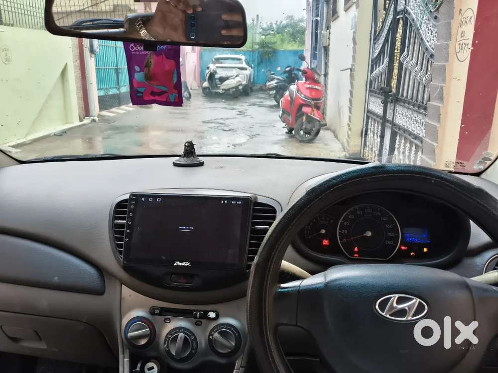Hyundai I10 Sportz 2012
