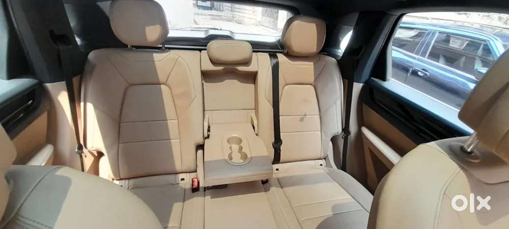 Porsche Cayenne, 2018, Petrol