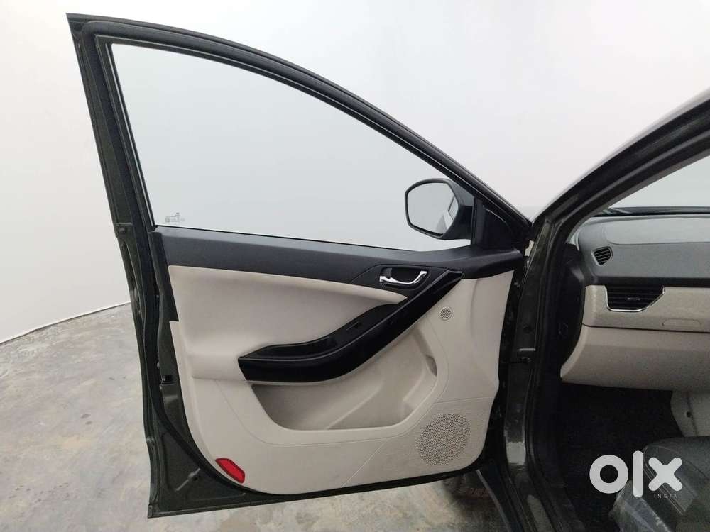 Tata Nexon 1.2 Revotron Xz Plus, 2020, Petrol