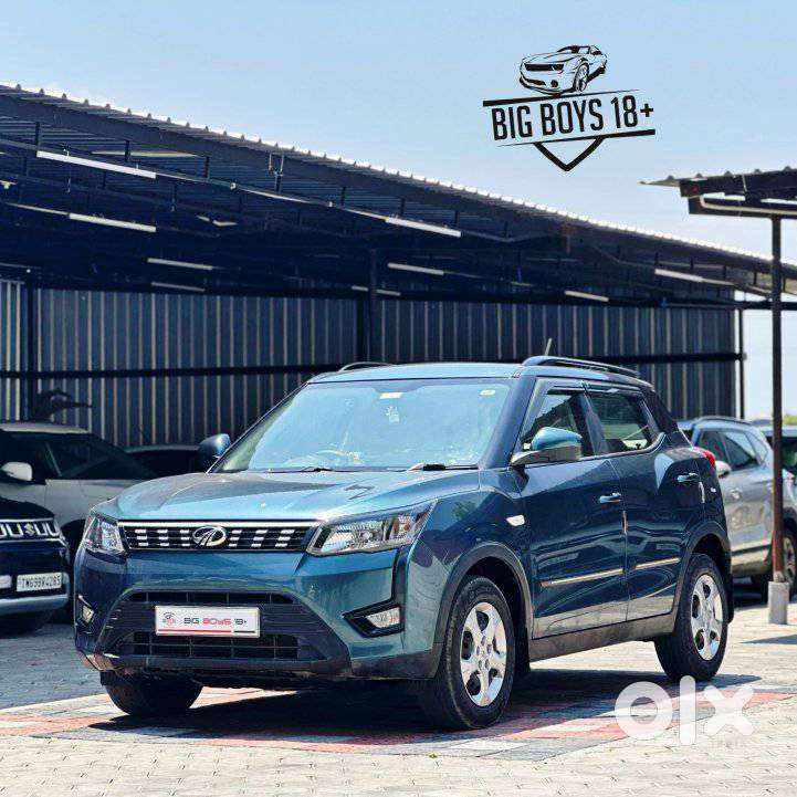 Mahindra Xuv300 W6 Amt Diesel, 2022, Diesel