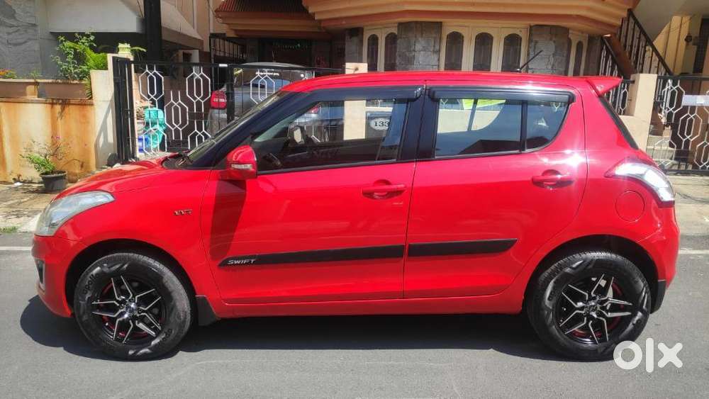 Maruti Suzuki Swift Vxi, 2015, Petrol