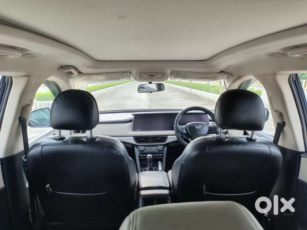 Mahindra Xuv700 2.2 Ax 5 Diesel Mt 7 Str, 2022, Diesel