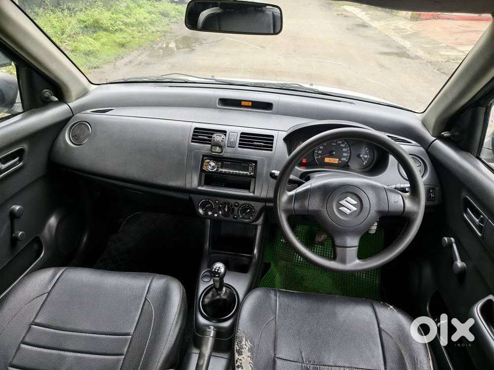 Maruti Suzuki Swift Dzire Lxi Option, 2011, Petrol