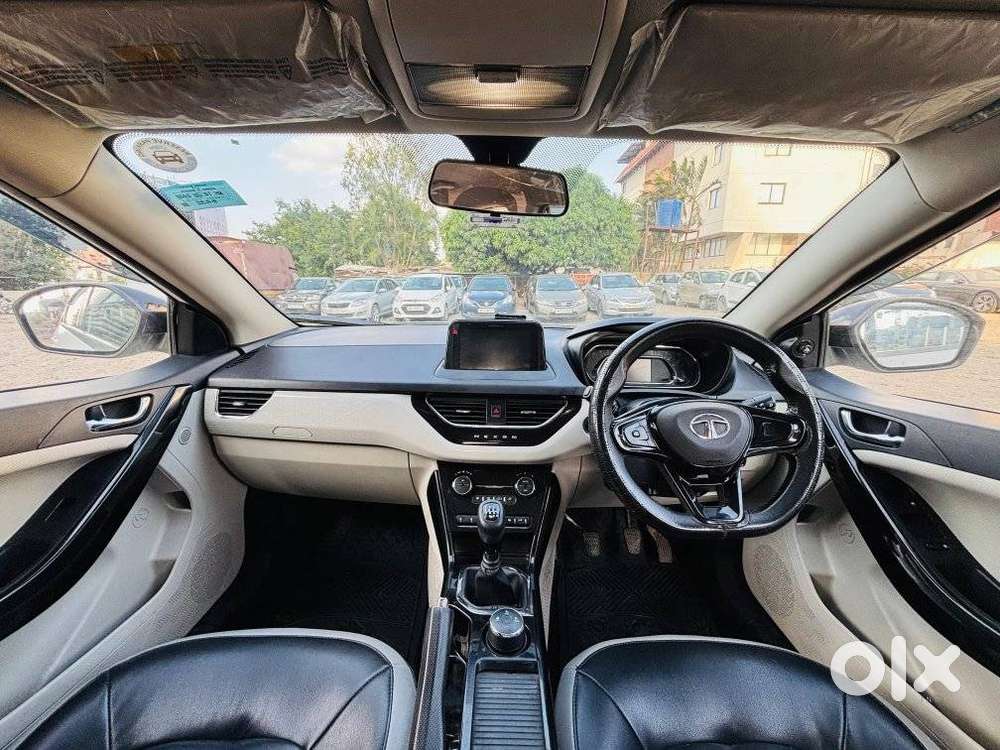 Tata Nexon 1.2 Revotron Xz Plus, 2022, Petrol