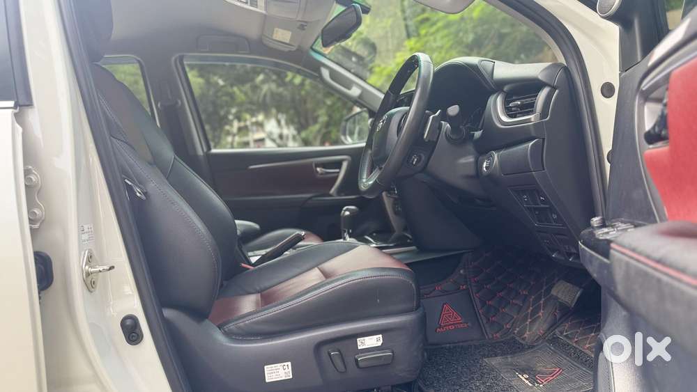 Toyota Fortuner Legender 4x2 At 2.8, 2024, Diesel