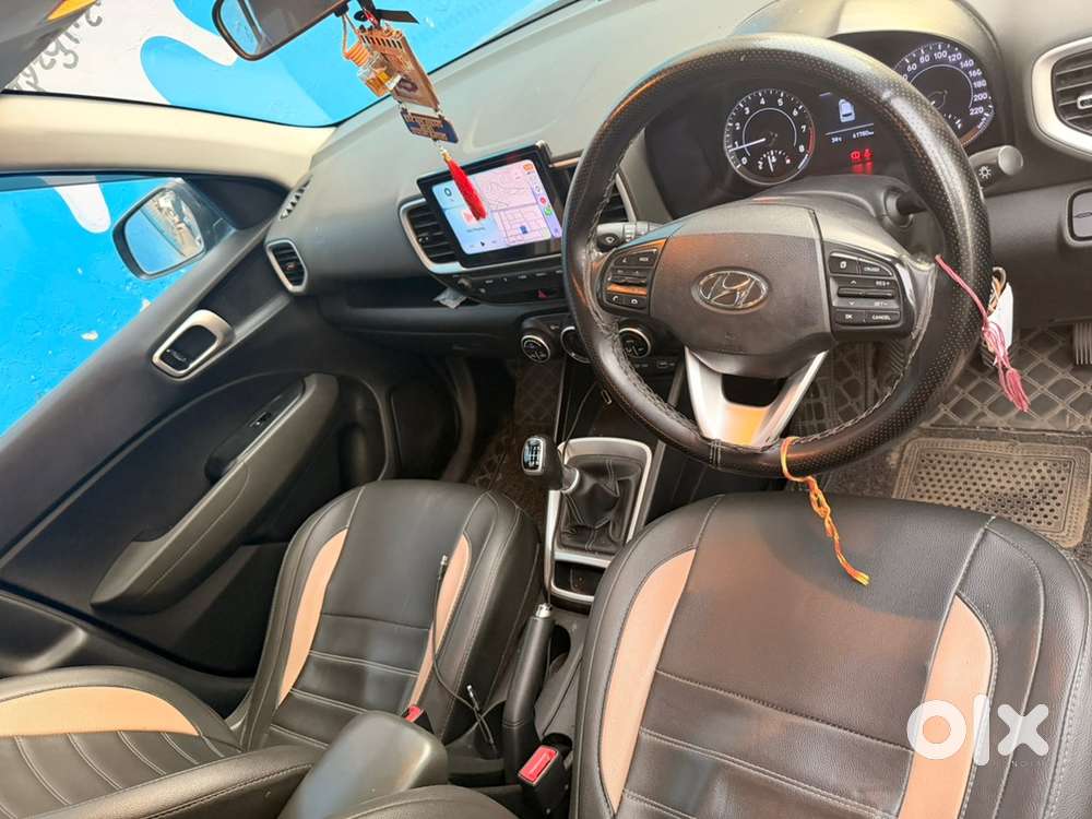 2022 Hyundai Venue Petrol Deep Forest