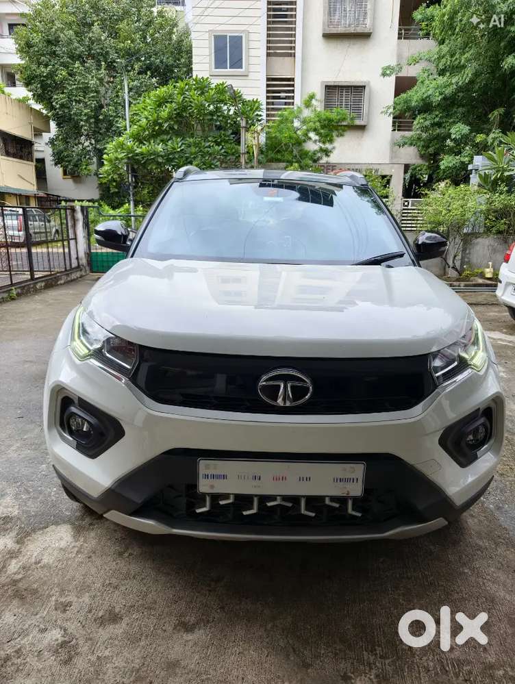Tata Nexon 1.2 Xz Plus Dual Tone (o)