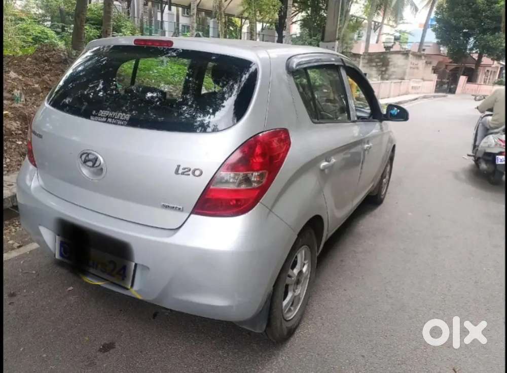 Hyundai I20 Sportz 2011