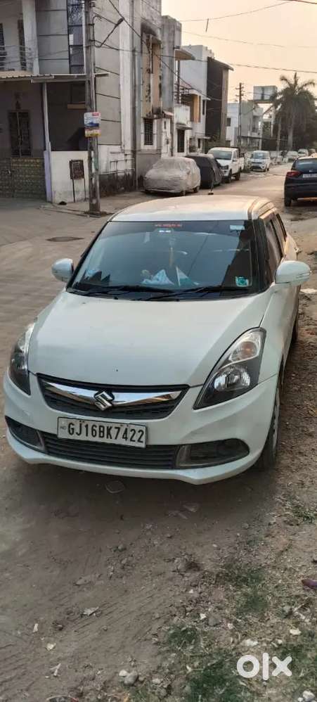 Maruti Suzuki Dzire 2017 Cng & Hybrids 80000 Km Driven