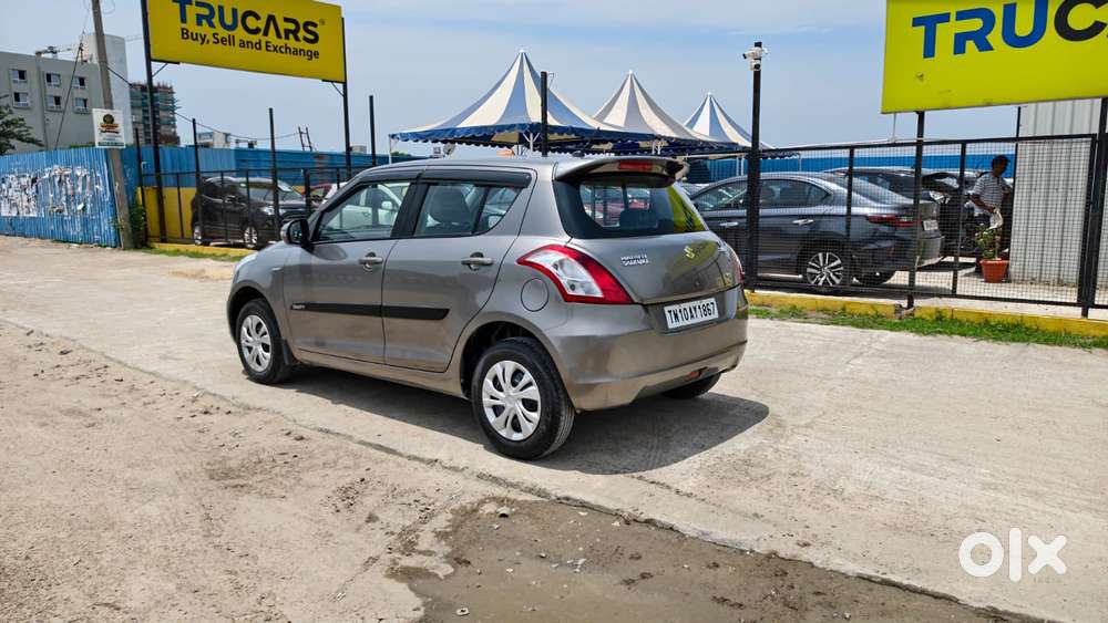 Maruti Suzuki Swift Vxi + Manual, 2017, Petrol