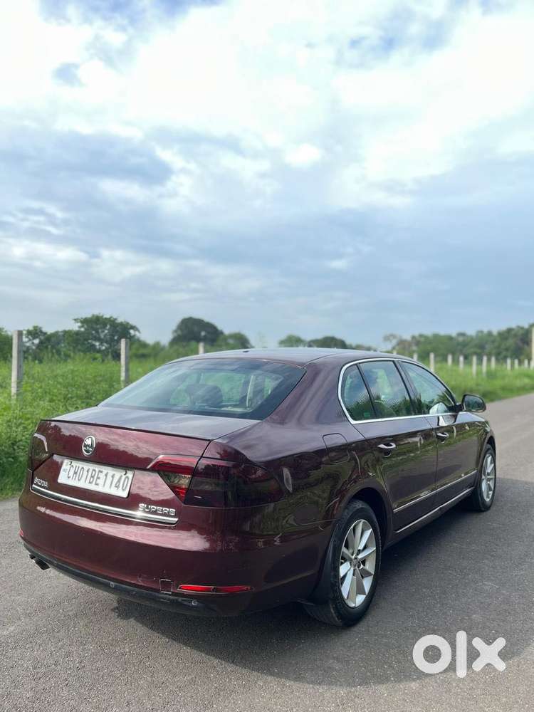 Skoda Superb 2.0 Elegance Tdi Cr At, 2015, Diesel