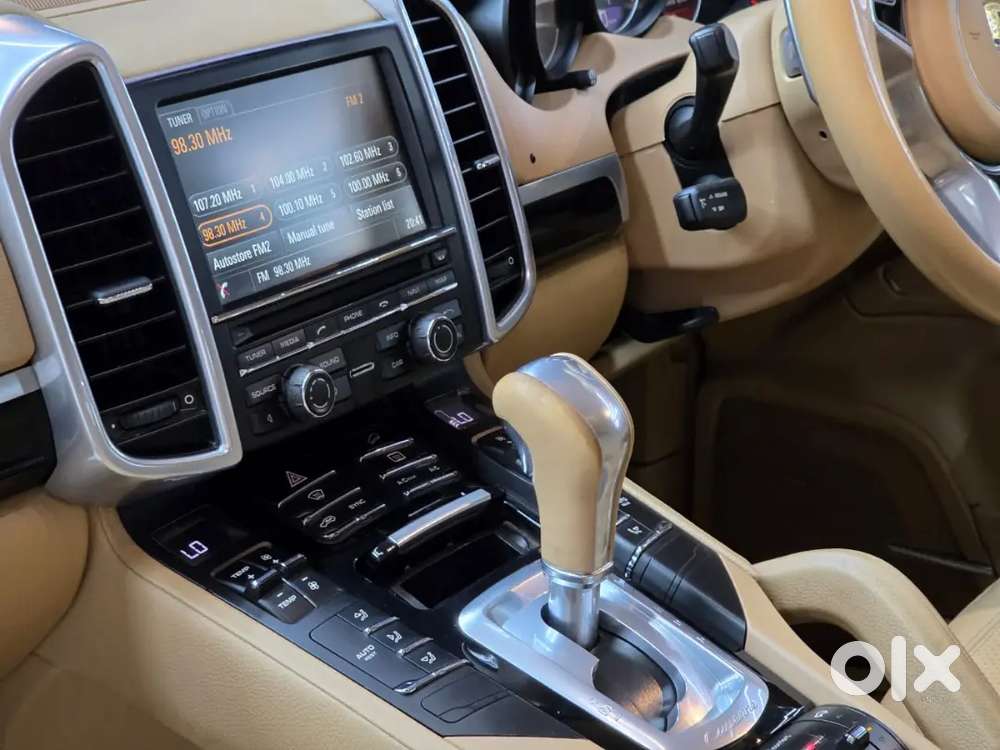 Porsche Cayenne Diesel Platinum 2016 Edition