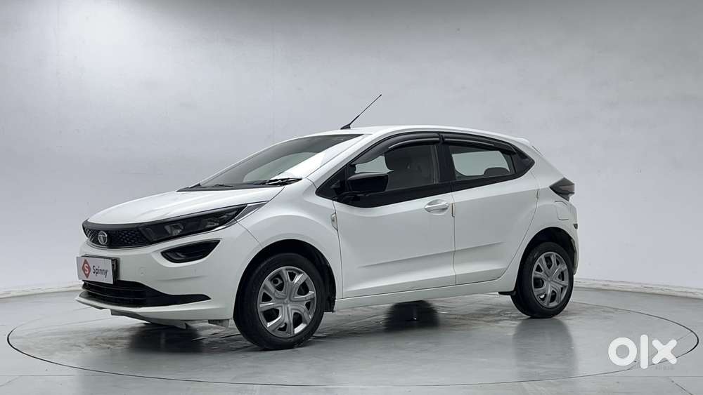 Tata Altroz 1.2 Xm Plus, 2022, Petrol