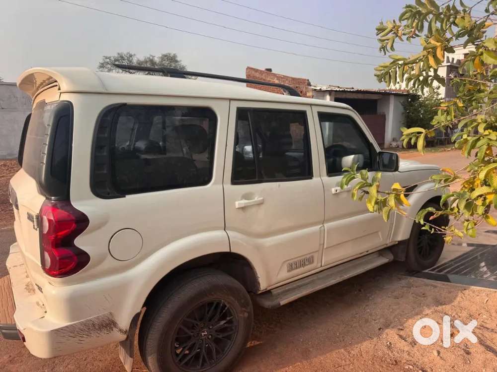 2021 Mahindra Scorpio S5 Diesel  1.35 Lakh Km  Good Condition