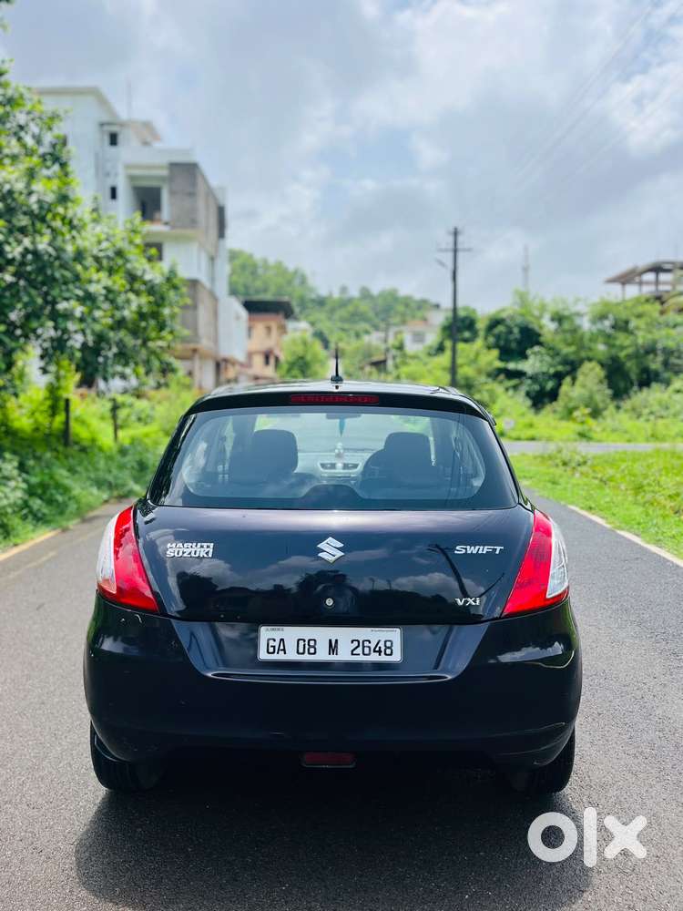 Maruti Suzuki Swift Vxi, 2015, Petrol