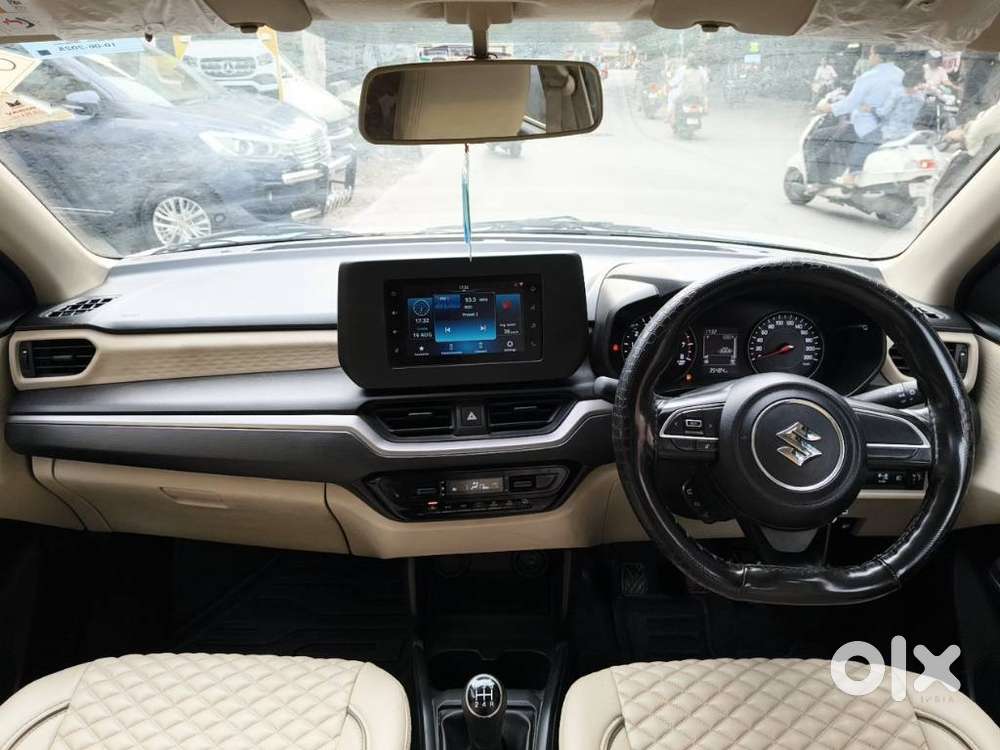 Maruti Suzuki Dzire 1.2 Vxi Cng, 2025, Cng & Hybrids
