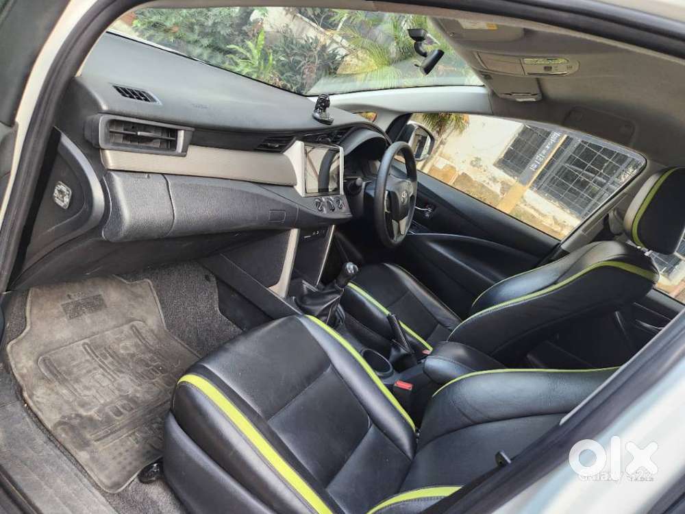 Toyota Innova Crysta 2.4 G Mt, 2022, Diesel