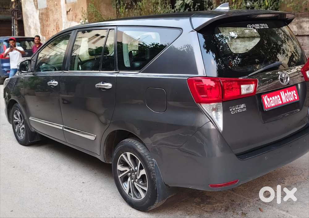 Toyota Innova Crysta 2.4 Z 7 Str, 2016, Diesel