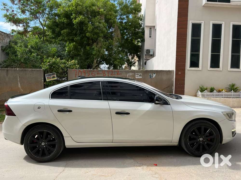 Volvo S60 D5 Inscription, 2016, Diesel