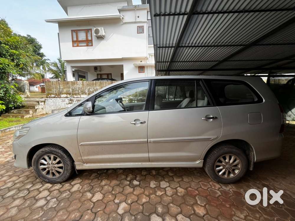 Toyota Innova 2013 Diesel Well Maintained