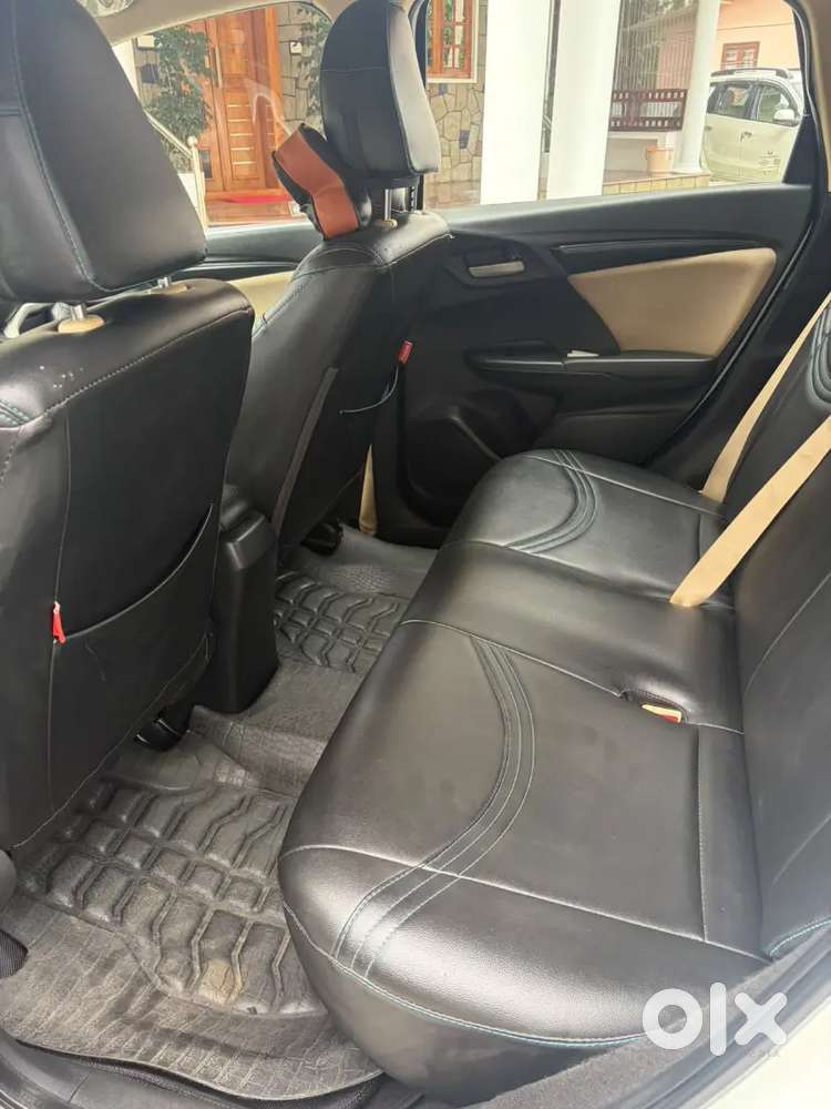 2018 Model 2019 Registration Jazz V Automatic Single Owner 62,000km
