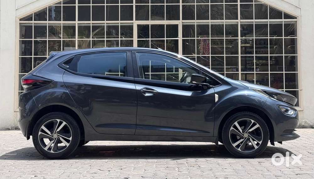 Tata Altroz, 2021, Petrol