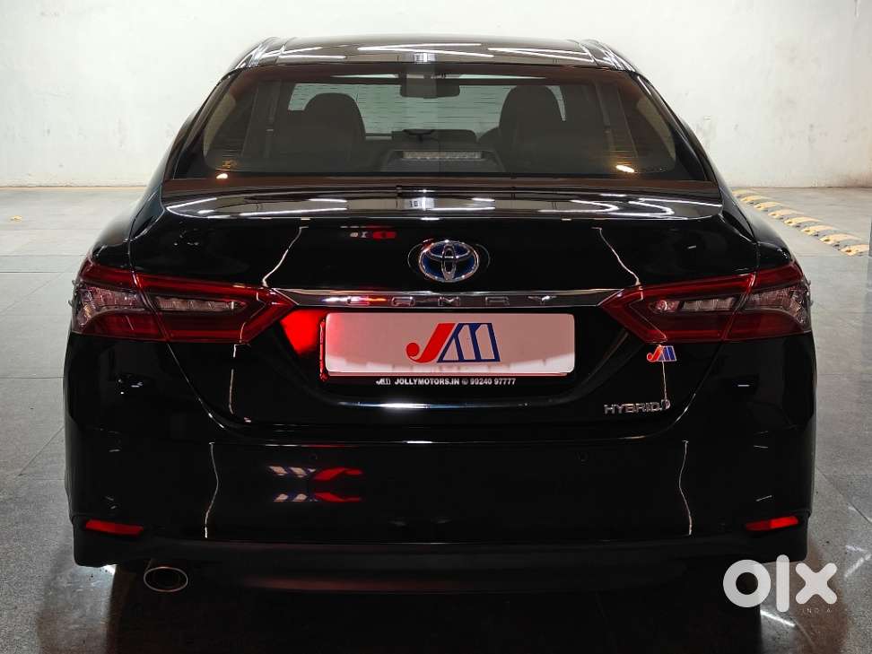 Toyota Camry Hybrid, 2024, Petrol