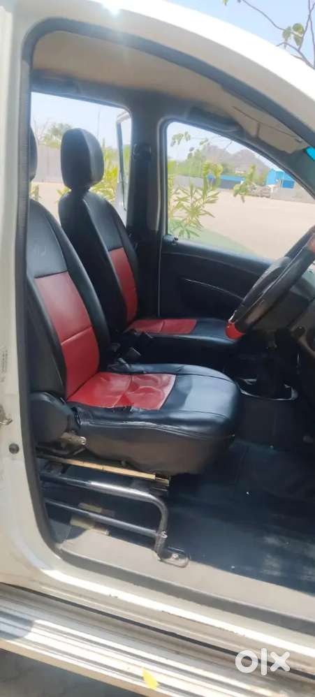 Mahindra Imperio 2019