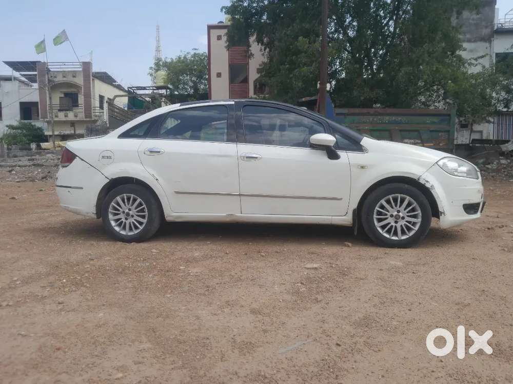 Fiat Linea 2010 1.4 T-jet Plus Emotion