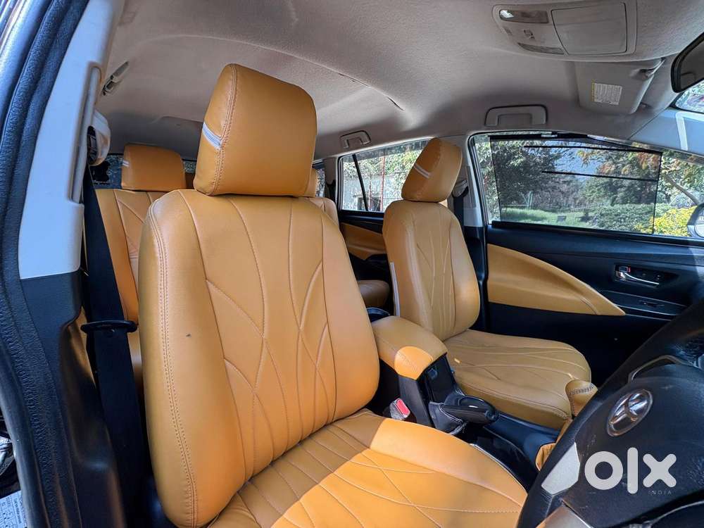 Toyota Innova Crysta G 8 Str, 2016, Diesel