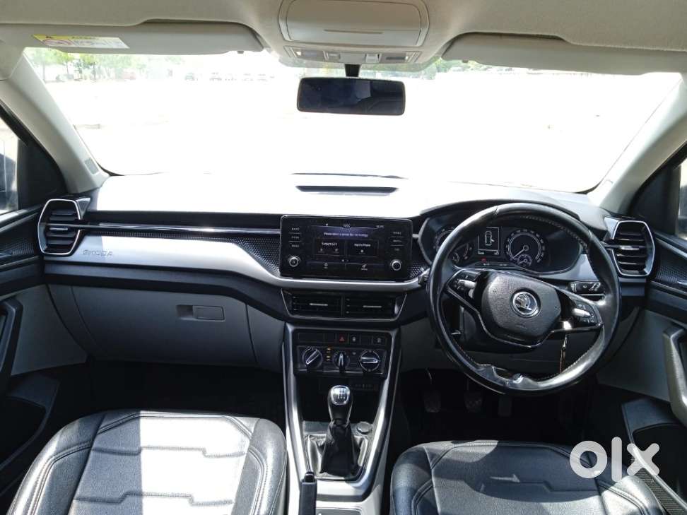 Skoda Kushaq Ambition 1.0l Tsi Mt, 2023, Petrol