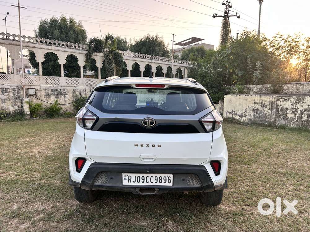 Tata Nexon 1.5 Revotorq Xm, 2021, Diesel