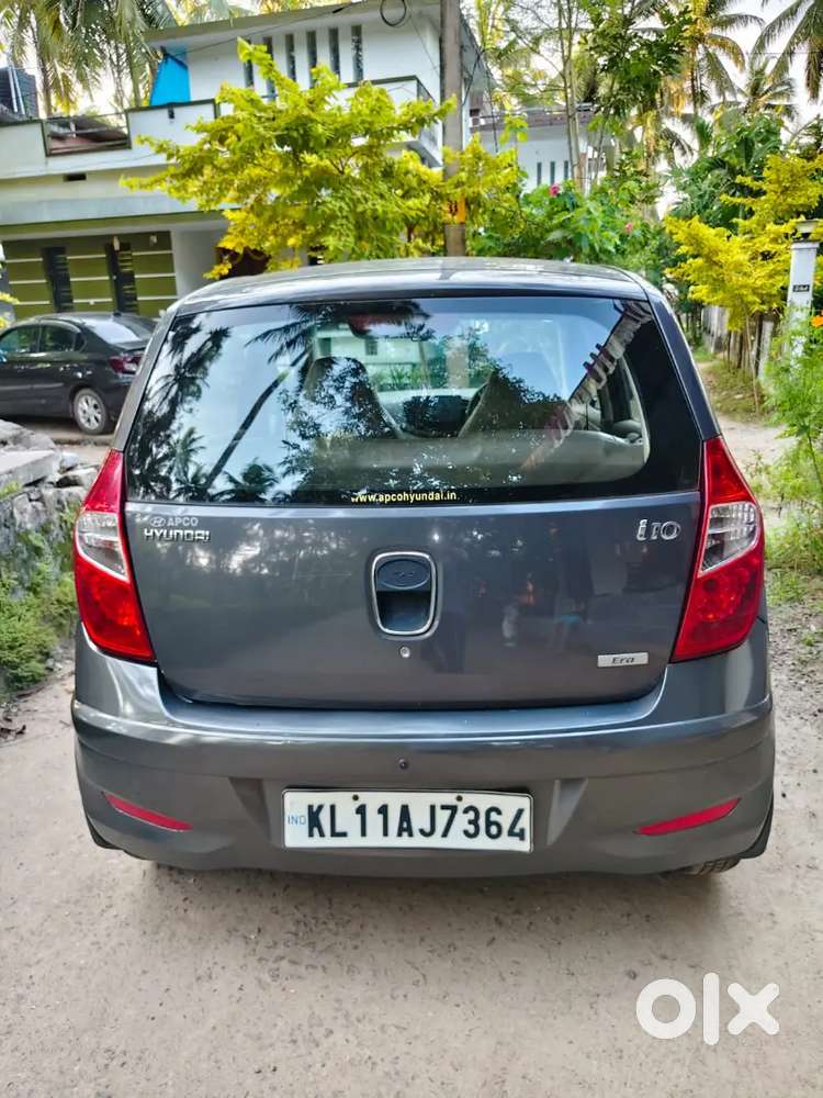 Sale Or Exchange 2011 Model Hyundai I 10 Era Plus
